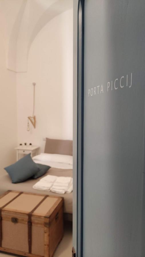 B&B Sedilequattro Кастеланета Екстериор снимка